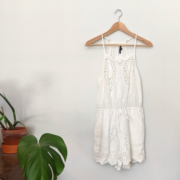 Kendall & Kylie Pants - Kendall & Kylie 100% Cotton White Eyelet Lace Romper Small